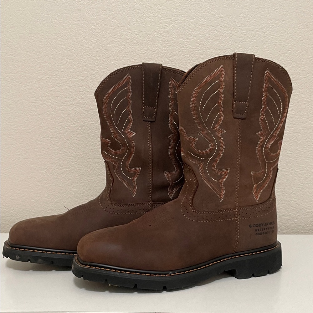 Cody James Brown Men's Western Work Boots with Embroidered Shaft. Steel toe.